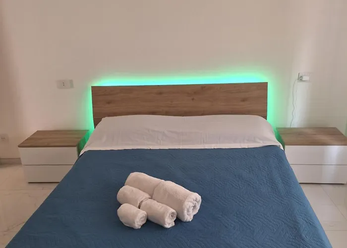 Al Piano Terra Con Ingresso Indipendente, Vicinissimo Al Mare Daire *